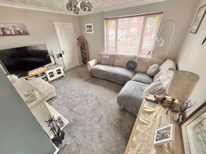 Lounge- click for photo gallery